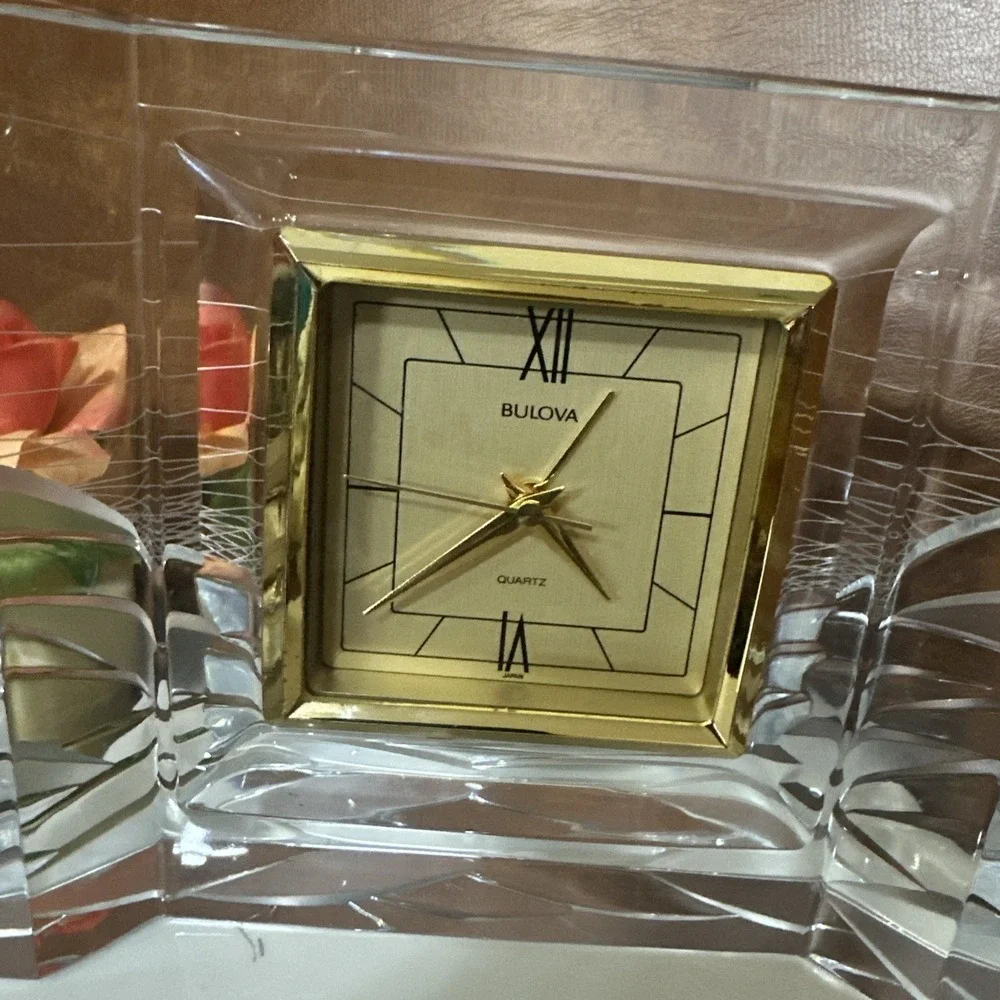 FLAWLESS Exquisite Japan HOYA Crystal BULOVA Quartz Clear Glass WORKING CLOCK